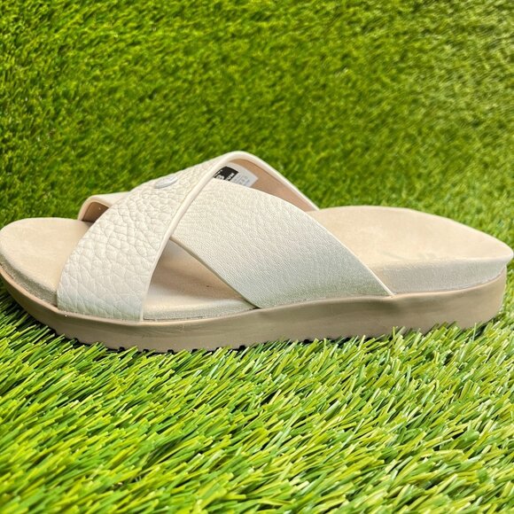 Kuru Breeze Womens Size 8 Cream Beach Walking Outdoor Leather Slide Sandals - Picture 3 of 10
